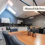 W Kitchen Acces,den Bosch- Oss, Near Train Oss