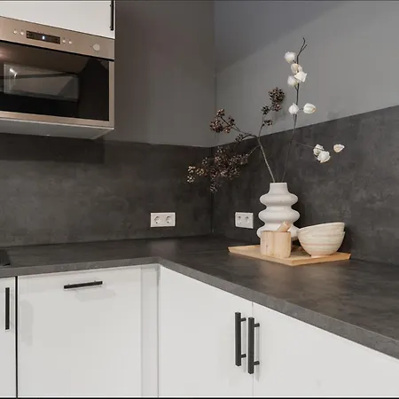 Weaving Mill And Shared Kitchen Aparthotel