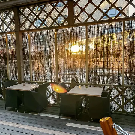 W Kitchen Acces,den Bosch- Oss, Near Train *