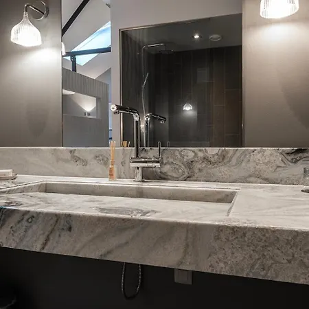W Kitchen Acces,den Bosch- Oss, Near Train Daire *
