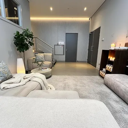 W Kitchen Acces,den Bosch- Oss, Near Train *